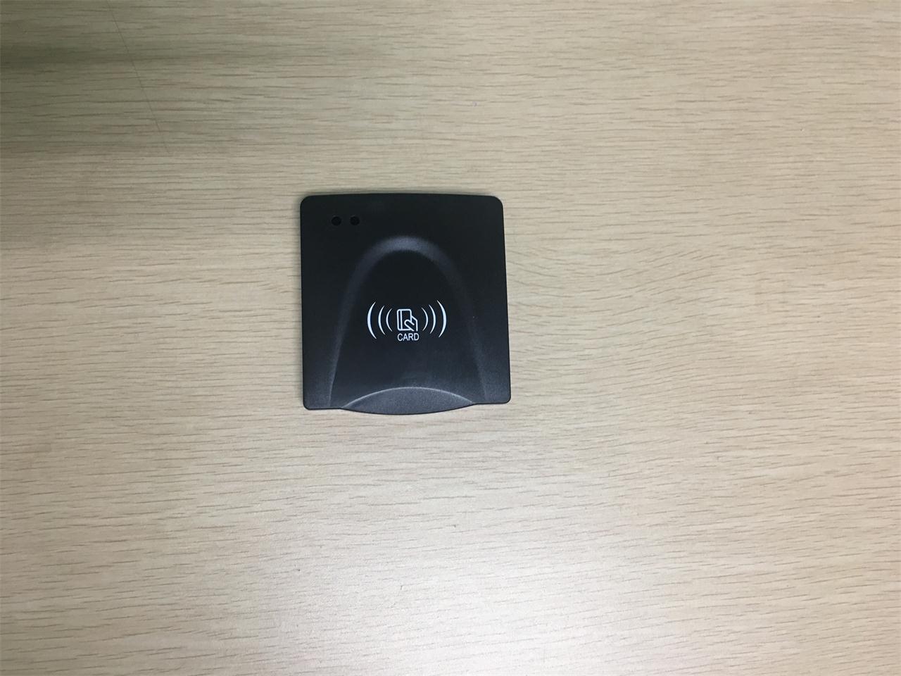 F124B-讀(dú)卡器(qì)外(wài)殼